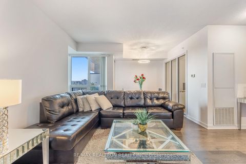 Photo 4 at 501 - 9205 Yonge Street, Langstaff, Richmond Hill