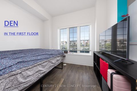 Photo 3 at 227 Harding Park Street, Glenway Estates, Newmarket