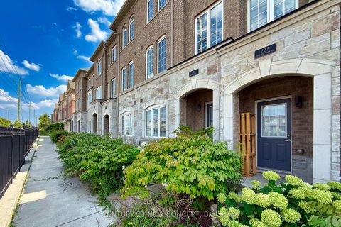 Photo 19 at 227 Harding Park Street, Glenway Estates, Newmarket