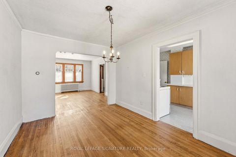 Photo 2 at 212 Cranbrooke Avenue, Lawrence Park North, Toronto