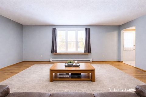 Photo 7 at 3525 Pollock Road E, Belhaven, Georgina