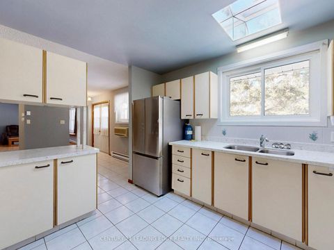 Photo 9 at 3525 Pollock Road E, Belhaven, Georgina