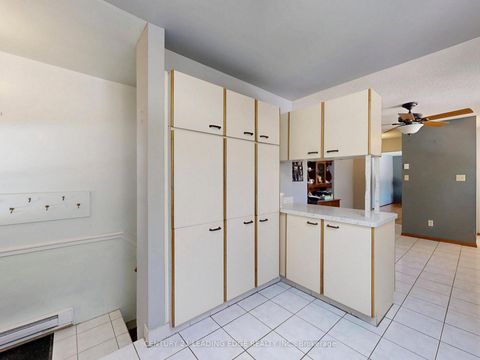 Photo 10 at 3525 Pollock Road E, Belhaven, Georgina