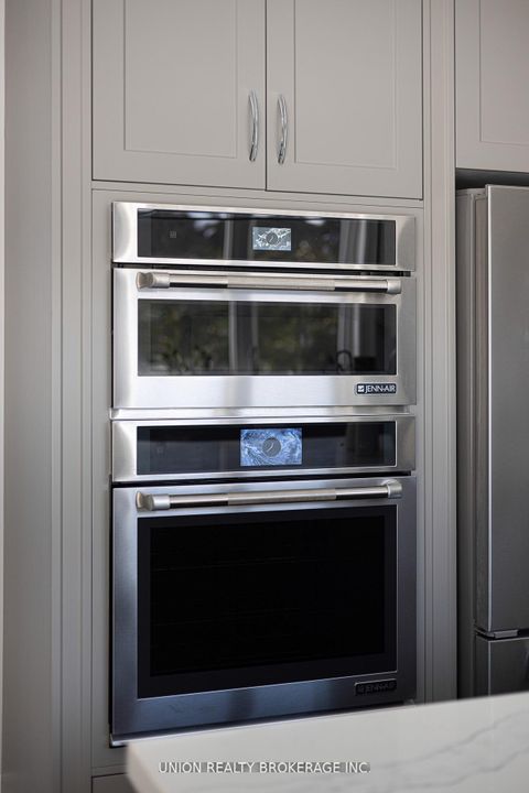 Photo 8 at 44 Scarboro Crescent, Cliffcrest, Toronto