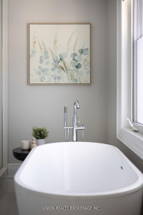 Photo 23 at 44 Scarboro Crescent, Cliffcrest, Toronto