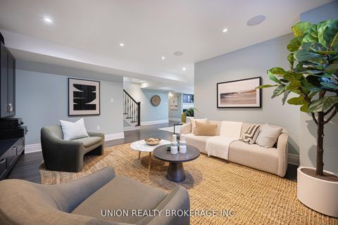 Photo 36 at 44 Scarboro Crescent, Cliffcrest, Toronto