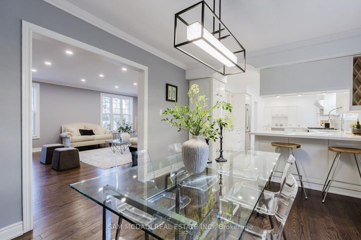 Photo 18 at 3325 Lakeshore Road, Roseland, Burlington