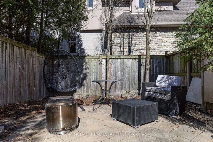 Photo 35 at 3325 Lakeshore Road, Roseland, Burlington