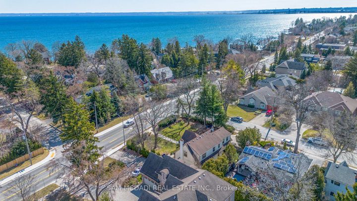 Photo 38 at 3325 Lakeshore Road, Roseland, Burlington