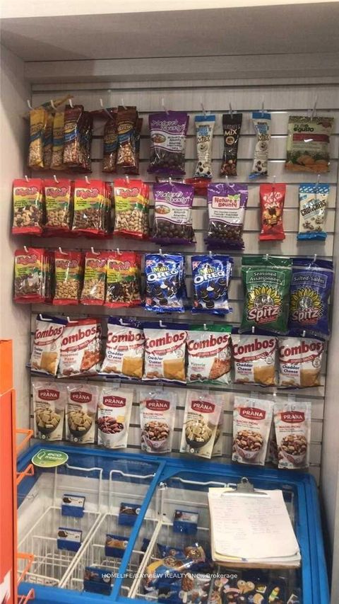 Photo 3 at R10 - 120 Adelaide Street W, Bay Street Corridor, Toronto