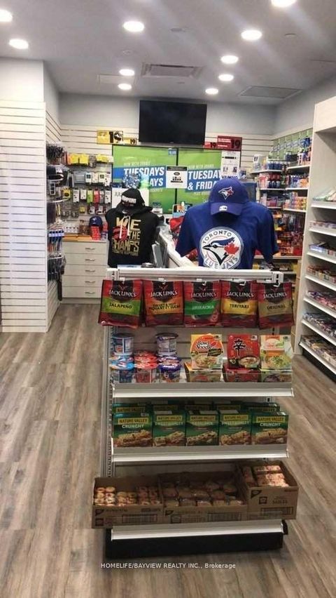 Photo 5 at R10 - 120 Adelaide Street W, Bay Street Corridor, Toronto