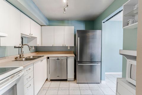 Photo 3 at 8 - 22 Meadow Lane, Ardagh, Barrie