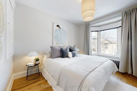 Photo 17 at 72 Hastings Avenue, South Riverdale, Toronto