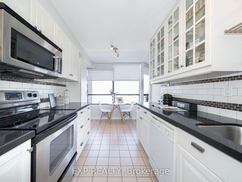 Photo 18 at 1602 - 7420 Bathurst Street, Brownridge, Vaughan