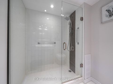 Photo 33 at 1602 - 7420 Bathurst Street, Brownridge, Vaughan