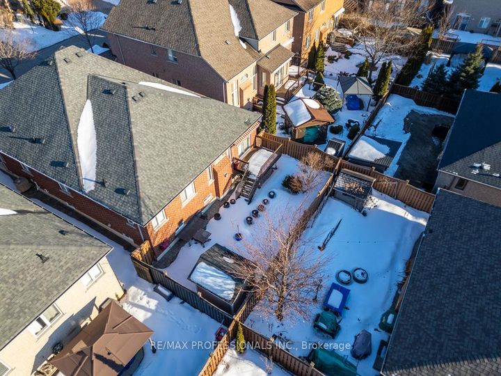 Photo 47 at 48 Pieta Place, Vellore Village, Vaughan