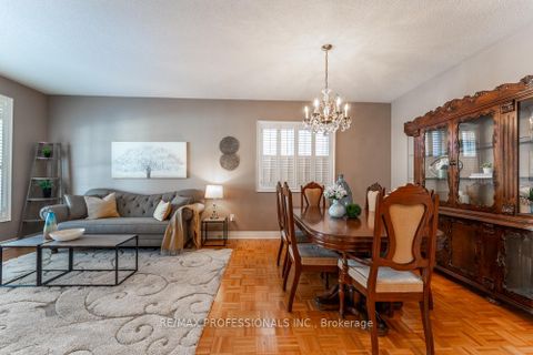 Photo 5 at 48 Pieta Place, Vellore Village, Vaughan