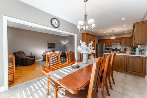 Photo 16 at 48 Pieta Place, Vellore Village, Vaughan