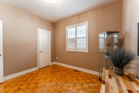 Photo 23 at 48 Pieta Place, Vellore Village, Vaughan
