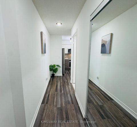 Photo 5 at 2208 - 4090 Living Arts Drive, City Centre, Mississauga