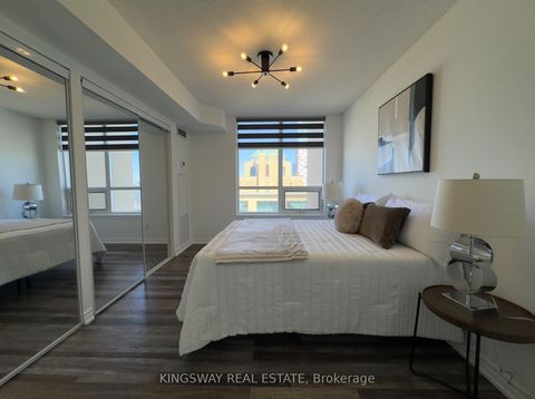 Photo 9 at 2208 - 4090 Living Arts Drive, City Centre, Mississauga