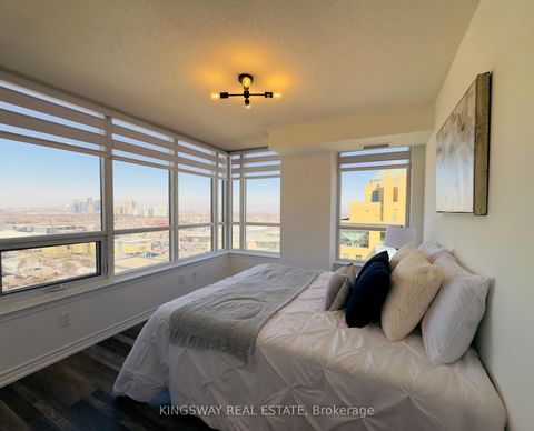 Photo 13 at 2208 - 4090 Living Arts Drive, City Centre, Mississauga