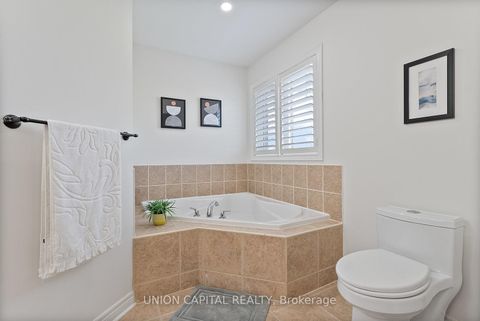 Photo 25 at 57 Routledge Drive, Oak Ridges, Richmond Hill