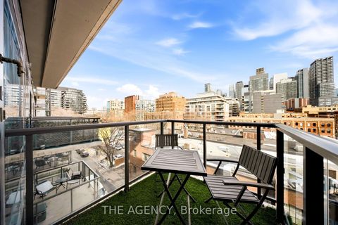 Photo 25 at 508 - 560 King Street W, Waterfront Communities C1, Toronto