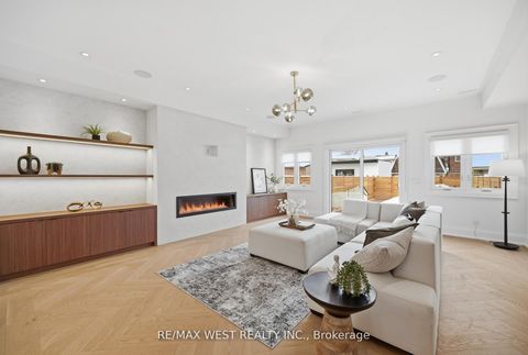 Photo 12 at 390 St Clarens Avenue, Dufferin Grove, Toronto