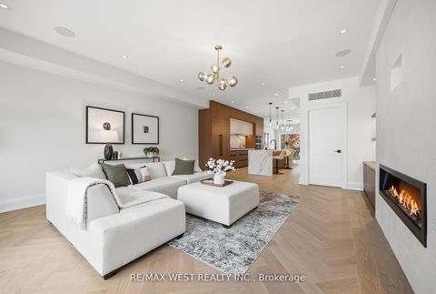 Photo 14 at 390 St Clarens Avenue, Dufferin Grove, Toronto