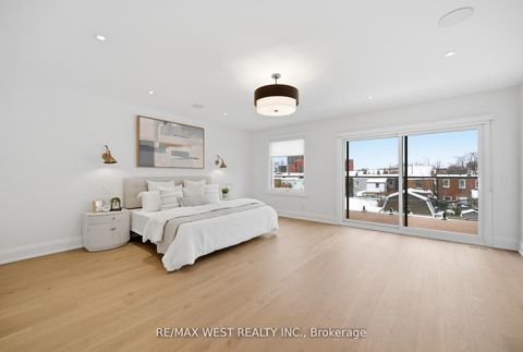 Photo 19 at 390 St Clarens Avenue, Dufferin Grove, Toronto