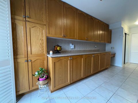 Photo 11 at 2138 Eglinton Avenue W, Belgravia, Toronto