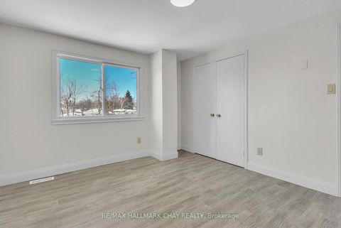 Photo 16 at 79 Christie Crescent, Letitia Heights, Barrie