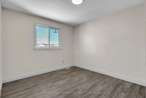 Photo 20 at 79 Christie Crescent, Letitia Heights, Barrie