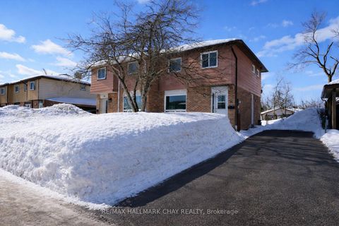 Photo 25 at 79 Christie Crescent, Letitia Heights, Barrie