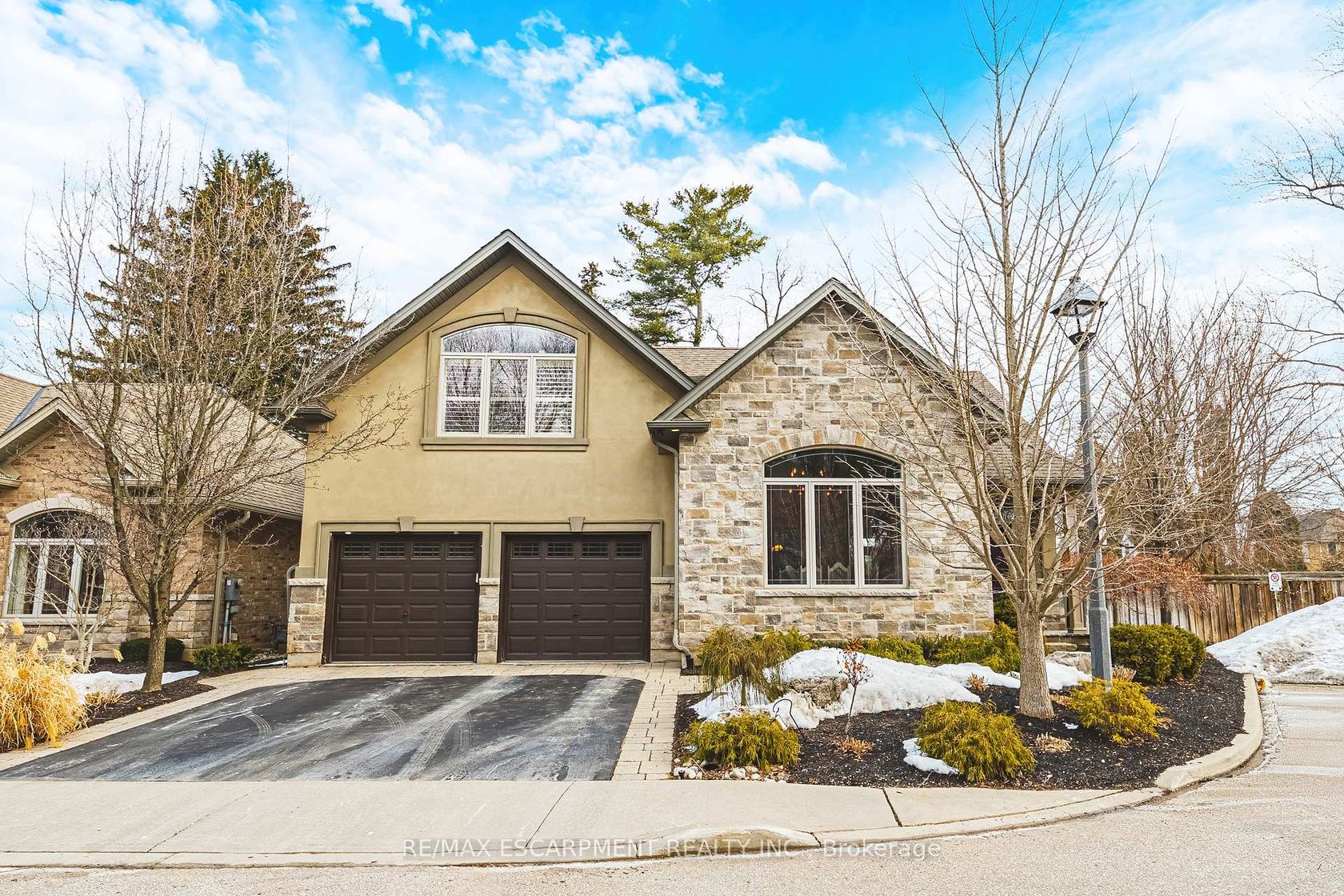 3 - 976 Shadeland Avenue, LaSalle, Burlington 