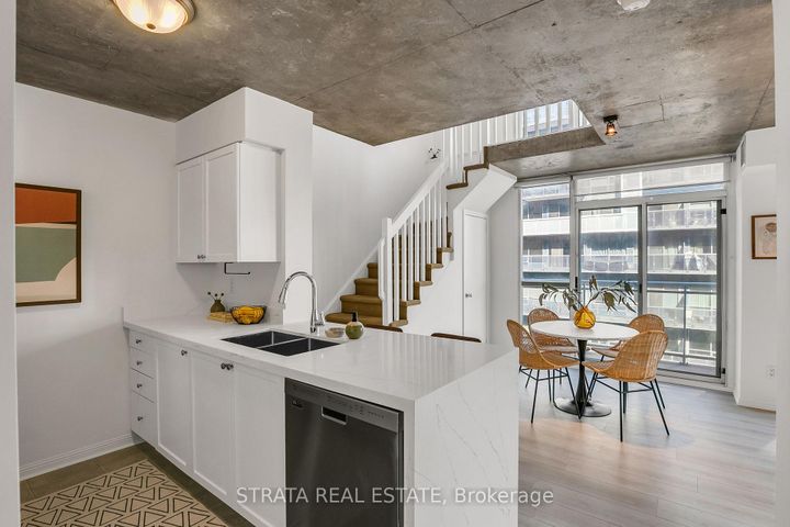 Photo 11 at 629 - 1029 King Street W, Niagara, Toronto