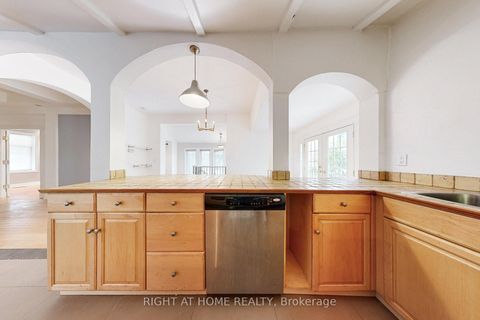 Photo 16 at 170 Queens Avenue, Mimico, Toronto