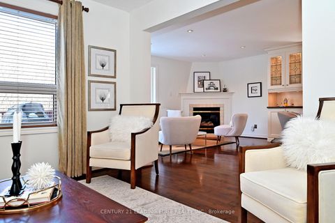 Photo 13 at 34 Pandora Court, Devonsleigh, Richmond Hill