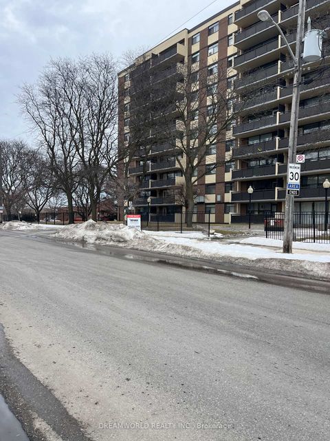 Photo 1 at 1004 - 5 Frith Road, Jane Heights, Toronto