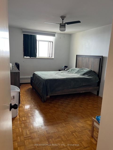 Photo 10 at 1004 - 5 Frith Road, Jane Heights, Toronto