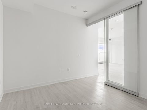 Photo 17 at 213 - 3883 Quartz Road, City Centre, Mississauga