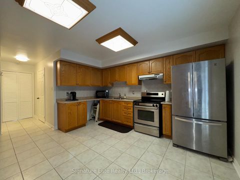 Photo 11 at 2138 Eglinton Avenue W, Belgravia, Toronto
