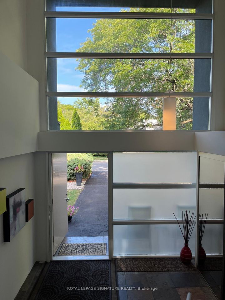 Photo 4 at 90 Berkinshaw Crescent, Don Mills, Toronto