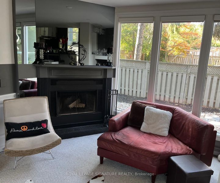 Photo 14 at 90 Berkinshaw Crescent, Don Mills, Toronto