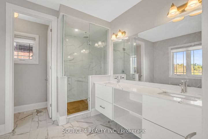 Photo 20 at 522 Kleinburg Summit Way, Kleinburg, Vaughan