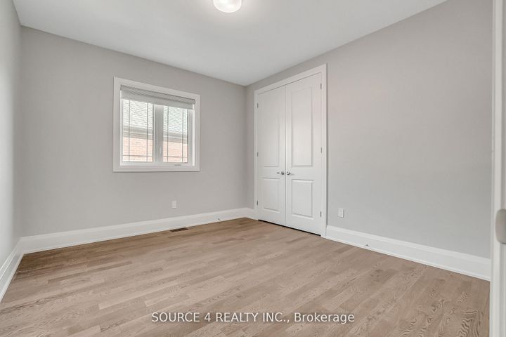 Photo 26 at 522 Kleinburg Summit Way, Kleinburg, Vaughan