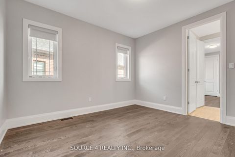 Photo 25 at 522 Kleinburg Summit Way, Kleinburg, Vaughan