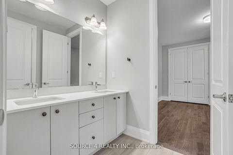 Photo 28 at 522 Kleinburg Summit Way, Kleinburg, Vaughan