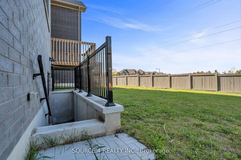 Photo 39 at 522 Kleinburg Summit Way, Kleinburg, Vaughan